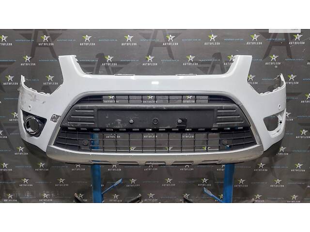 Бампер передний 1671496, 8V4117757A Ford Kuga 2008-2012 бу