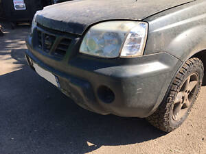 Бампер передній дефект Nissan X-Trail (T30) 2001-2007 620228H740 б.в