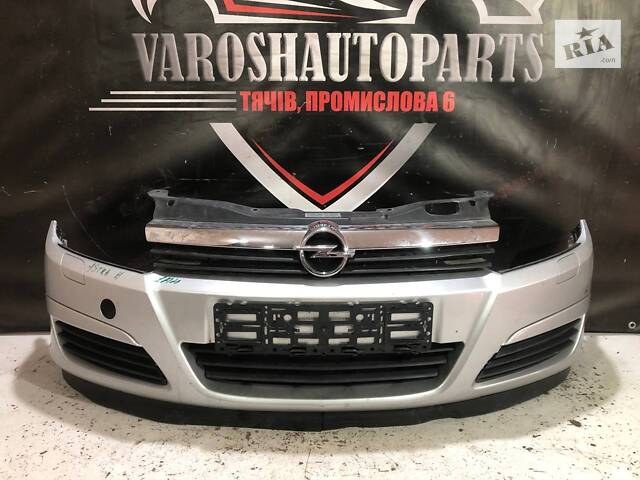 Бампер передний Opel Astra H 24460258 Дорест 1AH