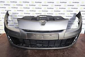 Бампер передний Renault Megane III 2011-2013 (620221285R)