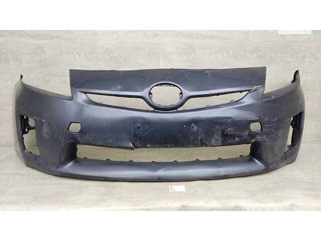 Бампер передній Toyota Prius 3 ZHW30 (2009-2012) 52119-47080 Деф. (надрив)