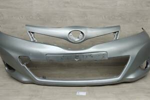 Бампер передний Toyota Yaris III (2010-2014) 52119-0D410 Деф. (трещина)