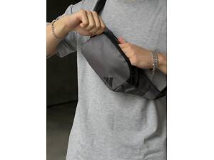 Бананка сіра Adidas