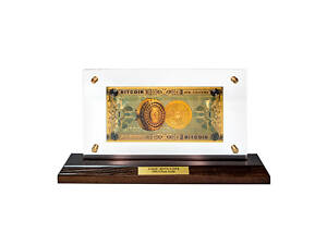 Банкнота на дерев'яній підставці Банкнота ONE BITCOIN 28х14 см 1600076 сувенір