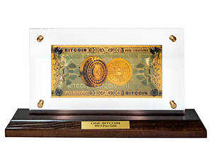 Банкнота на дерев'яній підставці Банкнота ONE BITCOIN 28х14 см 1600076 сувенір