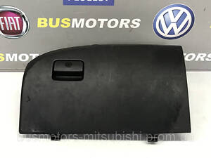 Бардачок Mitsubishi Outlander XL 2006-2012 8006A022