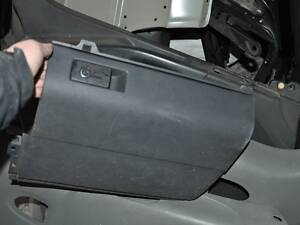 Бардачок Volkswagen Touran 1t1857097c ЧИТАТЬ ОПИСАНИЕ