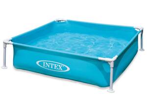 Бассейн каркасный Intex 57173 122х122х30 см