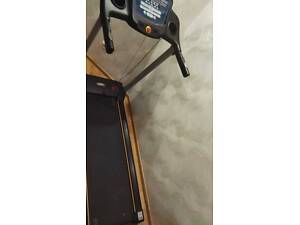 Бігові доріжки