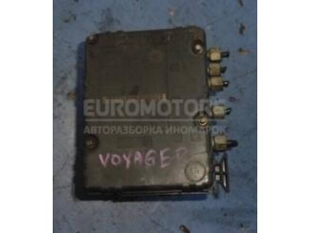 Блок ABS Chrysler Voyager 2000-2008 04686702AA 28802