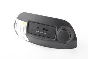 Блок AUX-USB Kia Soul (AM) 20082012 961202K000