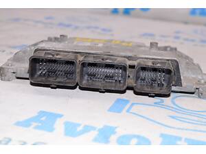 Блок ECU компьютер двигателя Ford Fiesta 11-19 1.6 (01) c1ba-12b684-cd e2ba-12a650