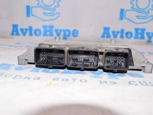 Блок ECU компьютер двигателя Ford Fiesta 11-19 1.6 (03) e2ba-12a650-rc e2ba-12a650