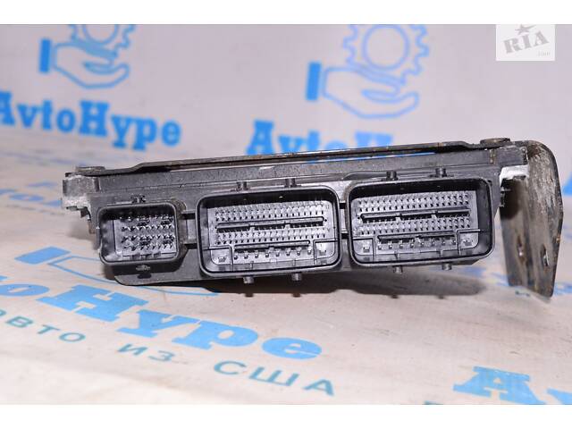 Блок ECU комп'ютер двигуна Nissan Pathfinder 13- (01) 915248WN1 nec030-028