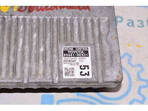 Блок ECU комп'ютер двигуна Toyota Highlander 14-3.5 (01) скол пластика 89661-0e531