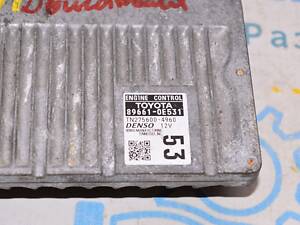 Блок ECU комп'ютер двигуна Toyota Highlander 14-3.5 (01) скол пластика 89661-0e531