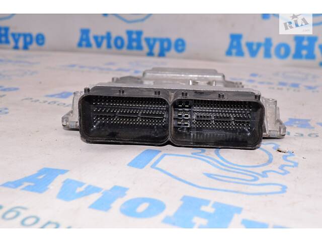 Блок ECU компьютер двигателя VW Passat b8 USA (01) 06K907425C