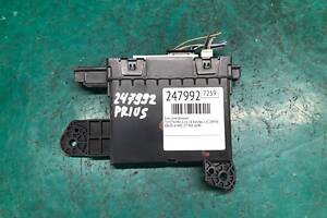 Блок електронний TOYOTA PRIUS 16- 88650-47490