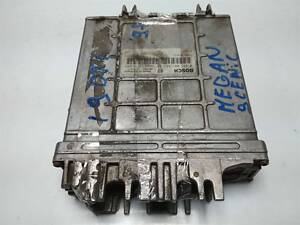 Блок электронный управления двигателем 0281001809 RENAULT Megane 96-03