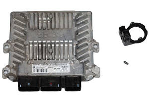 Блок электронный управления двигателем комплект 4M5112A650JK FORD Focus II 04-11