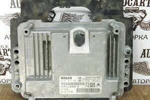Блок керування двигуном Citroen C4 1.6 HDi 9664617680