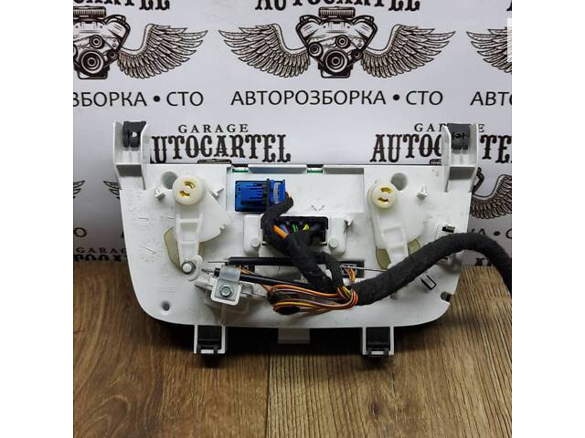 Блок керування пічкою Fiat Grande Punto 199 735419809 5G1140100