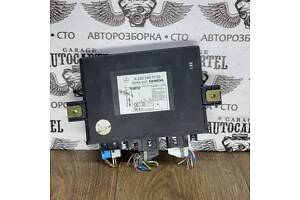 Блок керування центральним замком Mercedes S-Class W220 A2305450132