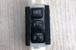Блок кнопок пам'яті сидінь Nissan Pathfinder R52 12-21 R52 3.5 VQ35DD 2016 лев. (Б/в)