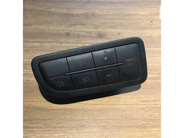 Блок кнопок Peugeot Bipper 2008- 7354423230