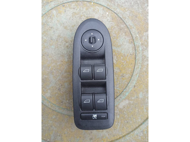 Блок кнопок склопідйомника блок кнопок склопідйомника Ford Focus C-max 7M5T14A132AA, 7M5T-14A132-AA
