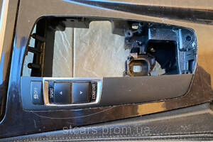 Блок кнопок центральной консоли BMW F10 - 9202944 61319202944