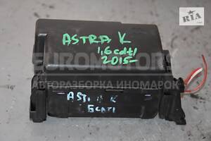 Блок запобіжників Opel Astra 1.6cdti (K) 2015 13460664 105172