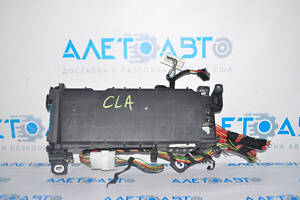 Блок запобіжників підторпедний Mercedes CLA 14-19