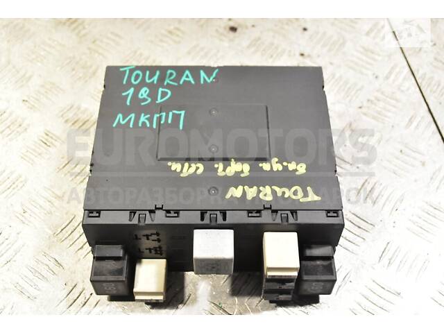 Блок управления бортовой сети VW Touran 2003-2010 3C0937049E 3364