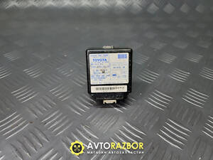 Блок управления двери 8974152020 на Toyota Yaris, Yaris Verso 1999-2005 год