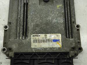 Блок управління двигуном/ ЕБУ 0281016808, 237100637R, 237100801R Opel Movano B/ Renault Master III