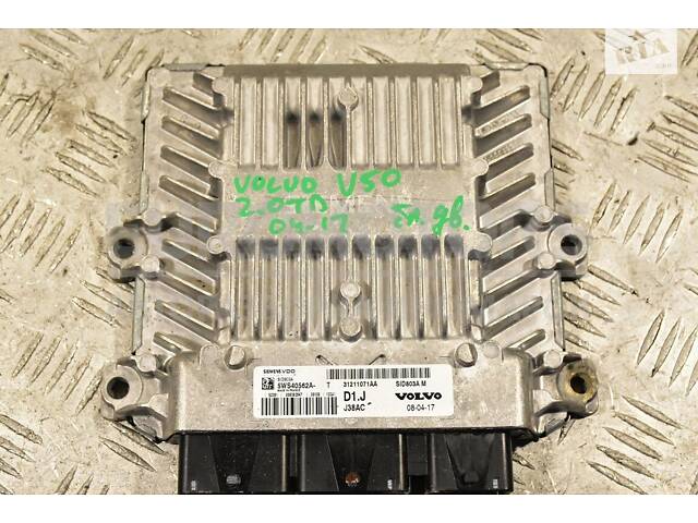 Блок управления двигателем Volvo V50 2.0td 2004-2012 31211071 290