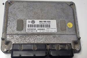 Блок управления двигателем VW Golf IV/Bora 1997-2005 06A906033