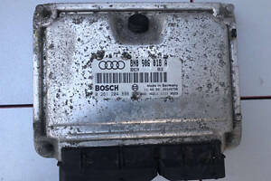 Блок управления двигателя audi tt 8n 1.8T 8N0906018A 0261204898