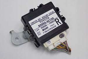 Блок керування фарами Toyota RAV 4 2013-2019 8996042150