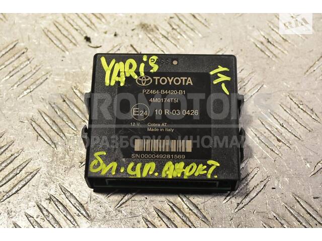 Блок керування парктроником Toyota Yaris 2011 4M0174T5I 338283
