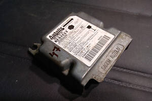 Блок управления подушками безопасности (ЭБУ AIRBAG) Renault Kangoo (1997-2007) - 8200098402 , 600589600