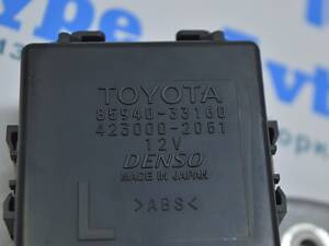 Блок управління склоочисником (двірниками) Toyota Camry v50 12-14 європа (01) 8594033160