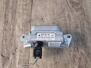 Блок управления AirBag Renault Laguna 2 8200301391