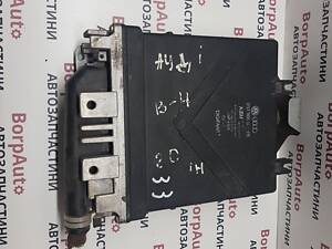 Блок управления двигателем Bosch 037906022EE Audi 80