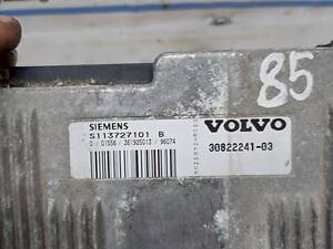 Блок управління двигуном volvo s40 v40 30822241-03 s113727101 /85/