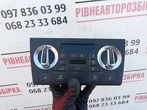 Блок управління кліматконтролем 8U0820043E Audi Q3 2011-2018