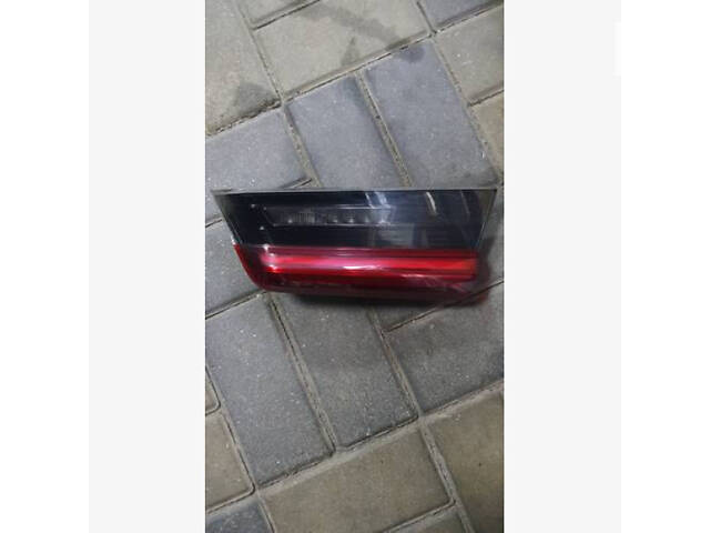 Блок задних фонарей на багажной двери П BMW G20 63217420456