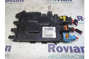 Блок запобіжників (1,5 DCI 8V) Renault MEGANE 3 2009-2013 (Рено Меган 3), БУ-253751