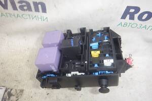 Блок предохранителей (1,5 DCI 8V) Renault MODUS 2004-2012 (Рено Модус), СУ-242892